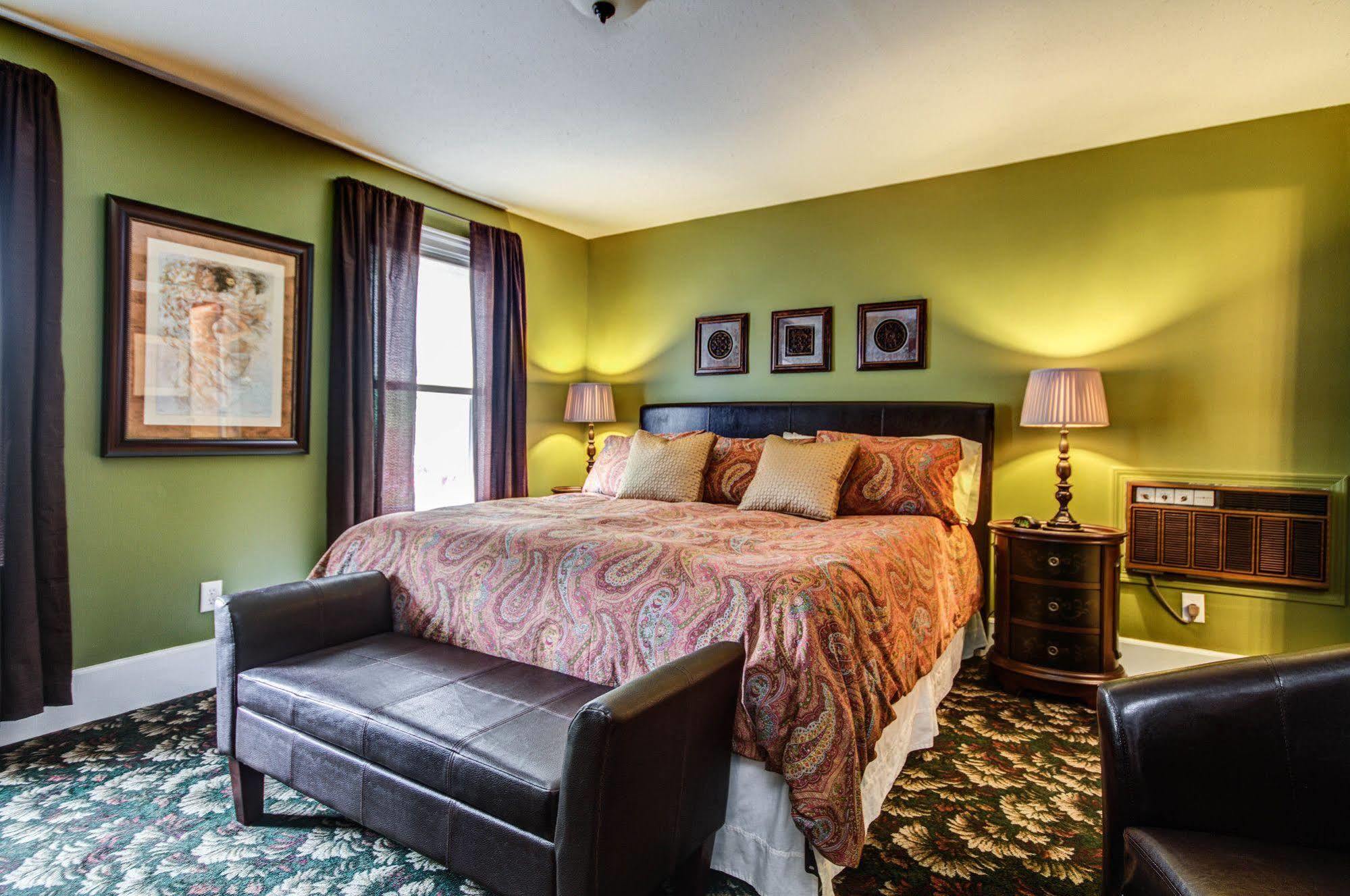 Twin Oaks Inn Saugatuck Eksteriør billede