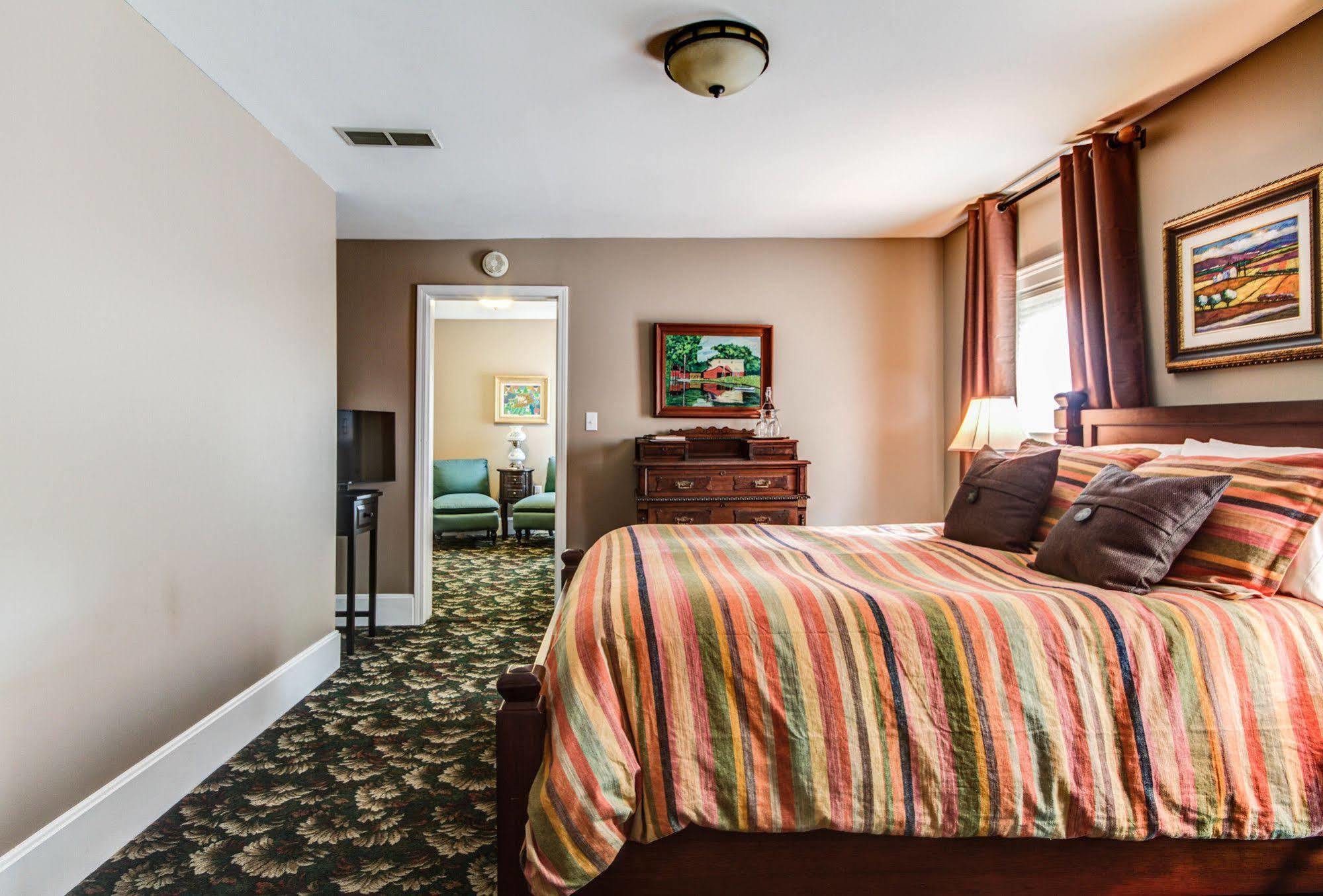 Twin Oaks Inn Saugatuck Eksteriør billede