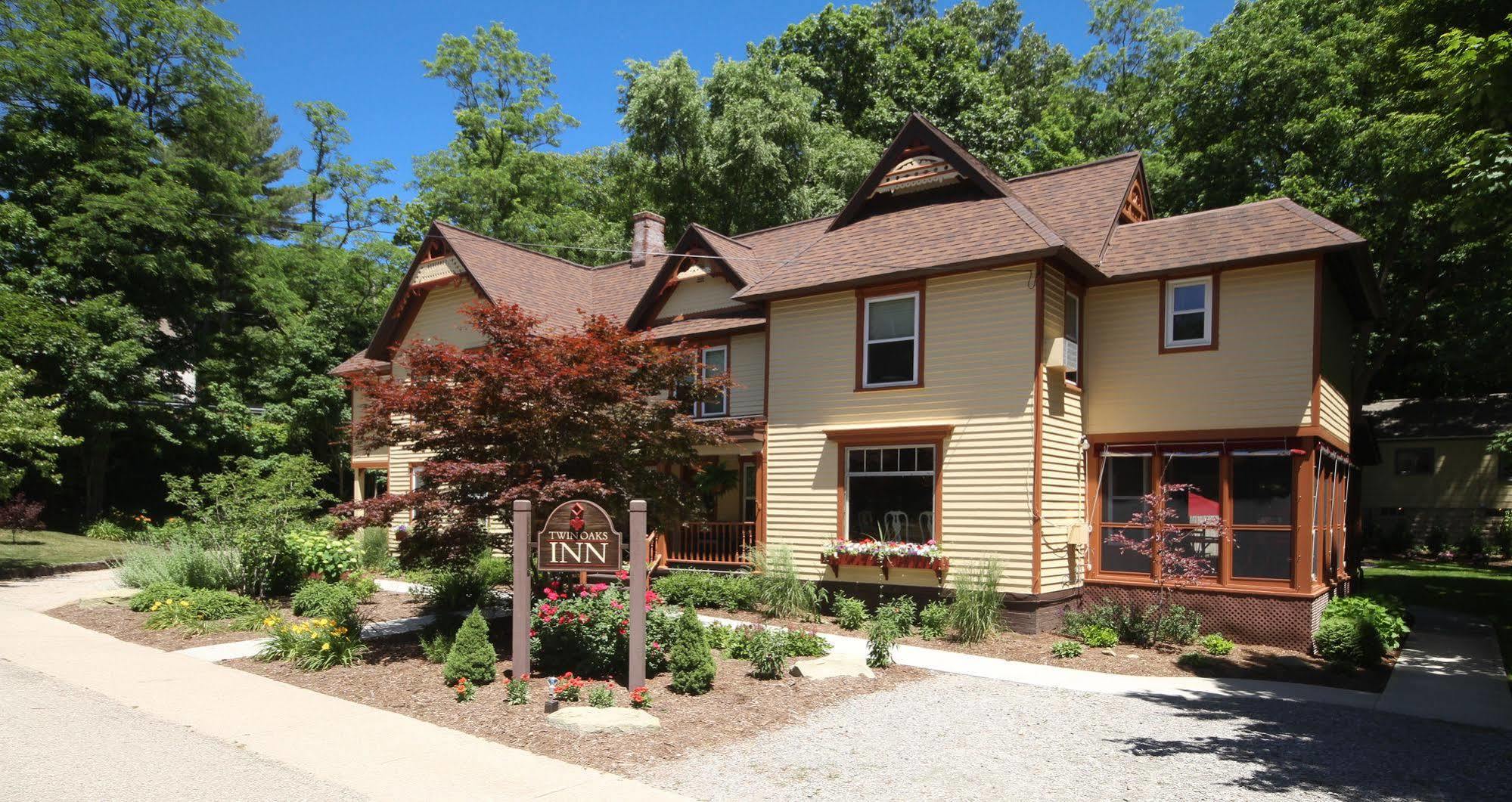 Twin Oaks Inn Saugatuck Eksteriør billede
